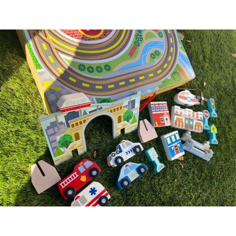 Melissa & Doug Take-Along Town Wooden Tabletop Play Set - 15+ Pieces & Case
